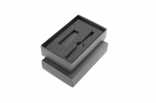 Pudełko czarne do 2 elementów (dług.+ USB)